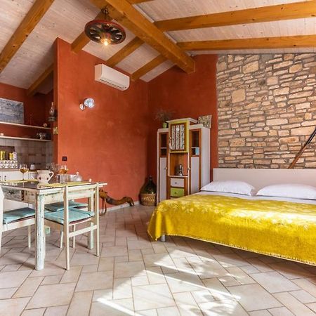 Studio Apartment Умаг Экстерьер фото